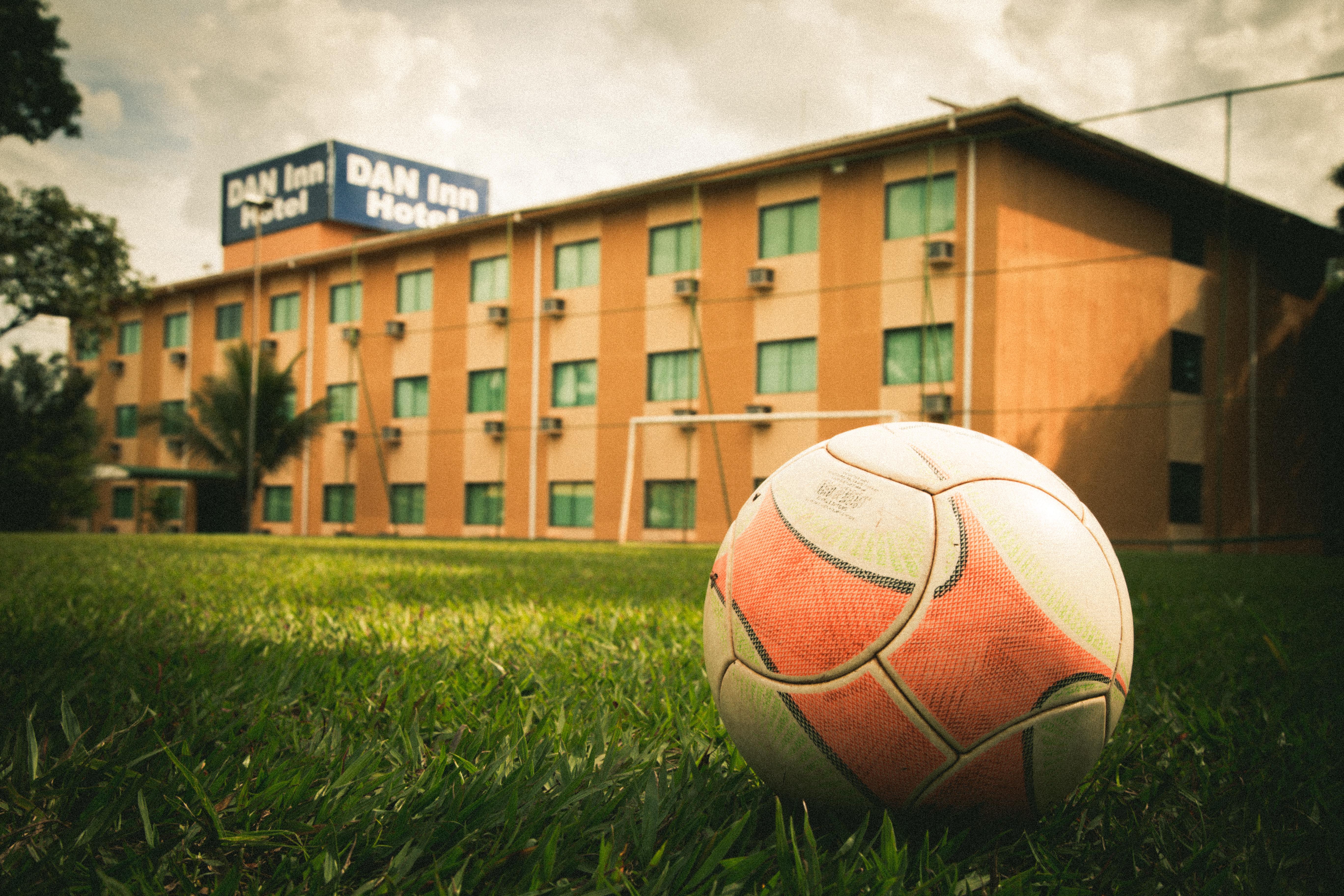 Hotel Dan Inn Uberaba & Convencoes By Nacional Inn Exterior photo