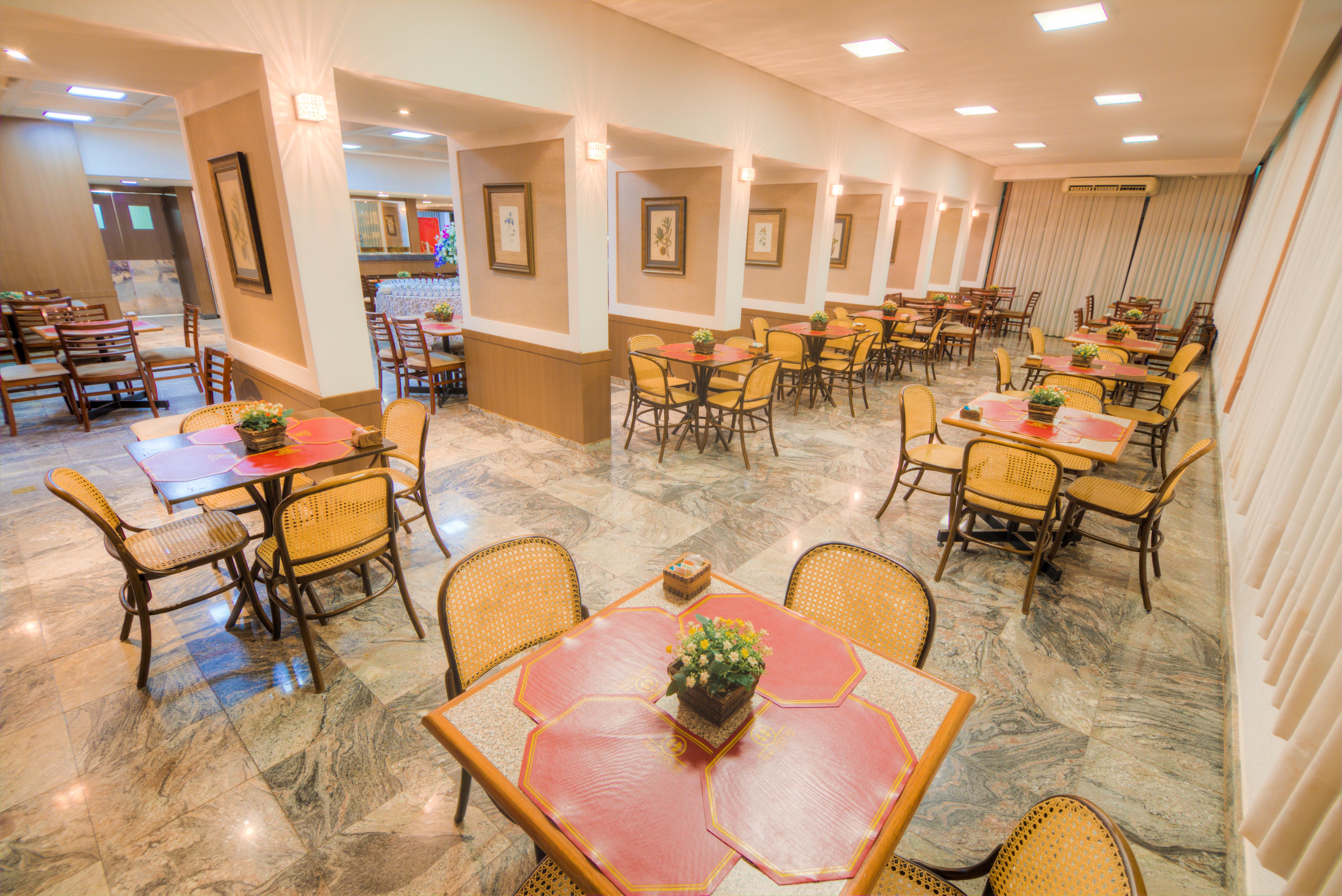 Hotel Dan Inn Uberaba & Convencoes By Nacional Inn Exterior photo
